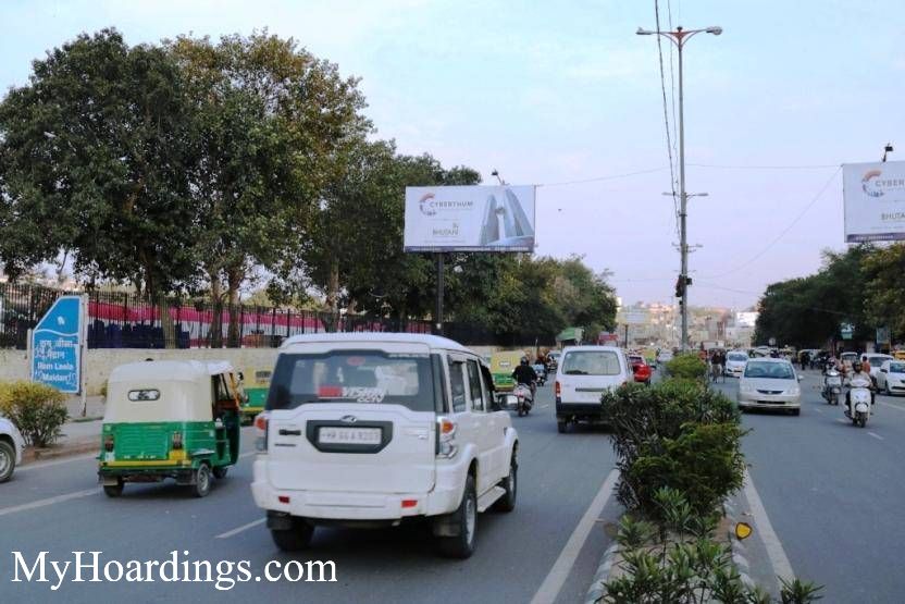 How to Book Unipole in Ramleela Ground towards Delhi Gate New Delhi, Best Outdoor Advertising company New Delhi